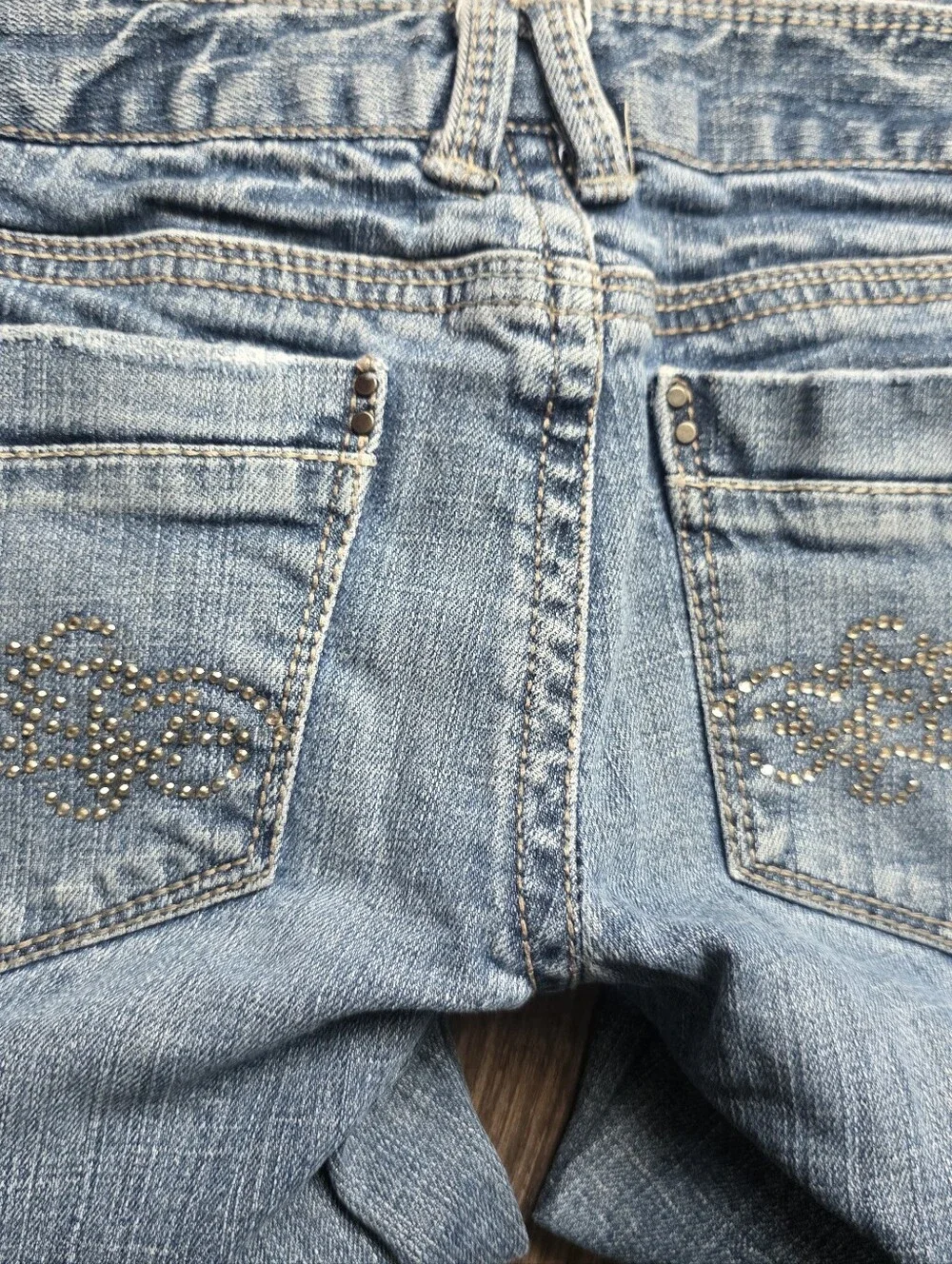 βAeropostale Vintage 2000s Medium Wash Low Rise Flared Bootcut Denim Jeans Size - Picture 6 of 7